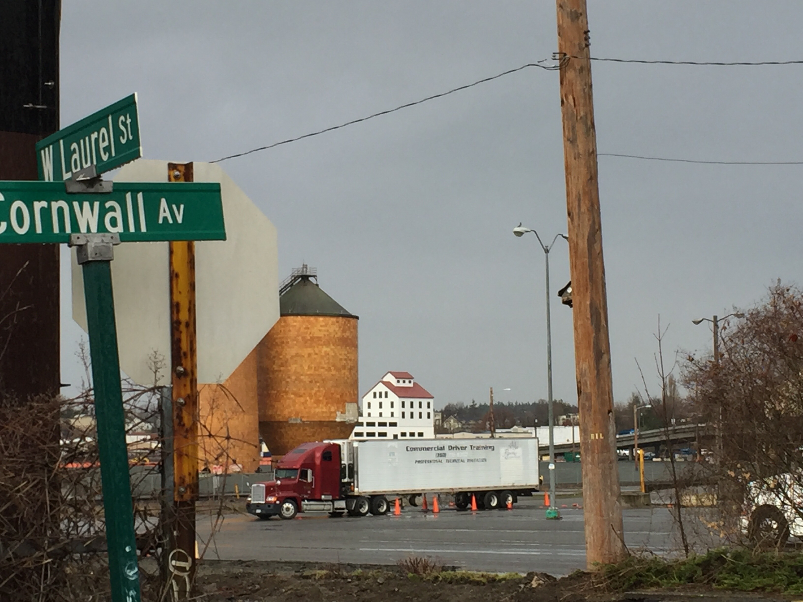 cornwall at laurel street in Bellingham January 5 2018 790 KGMI