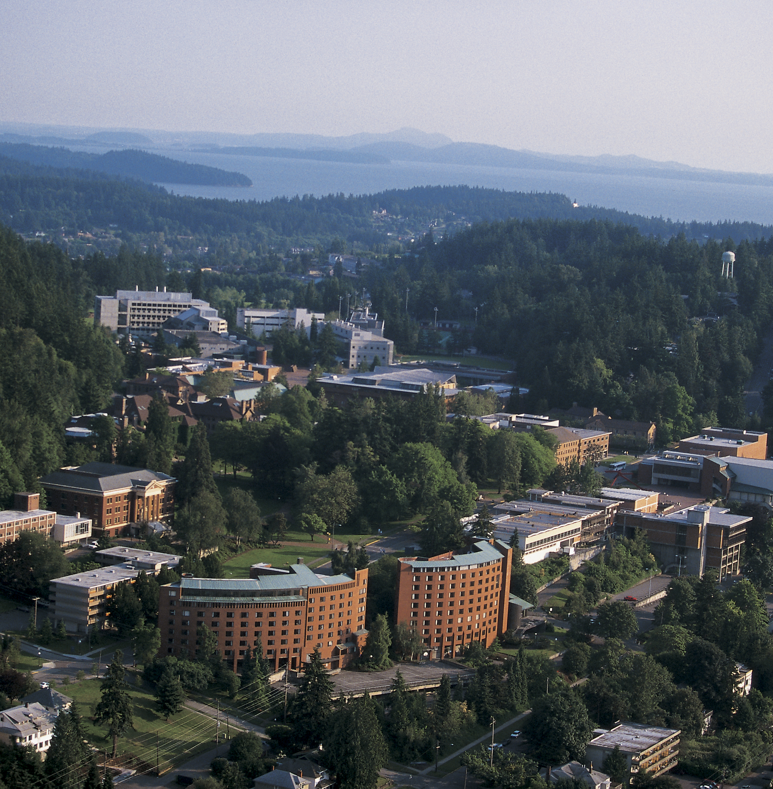 Suspect sought after WWU student groped late at night