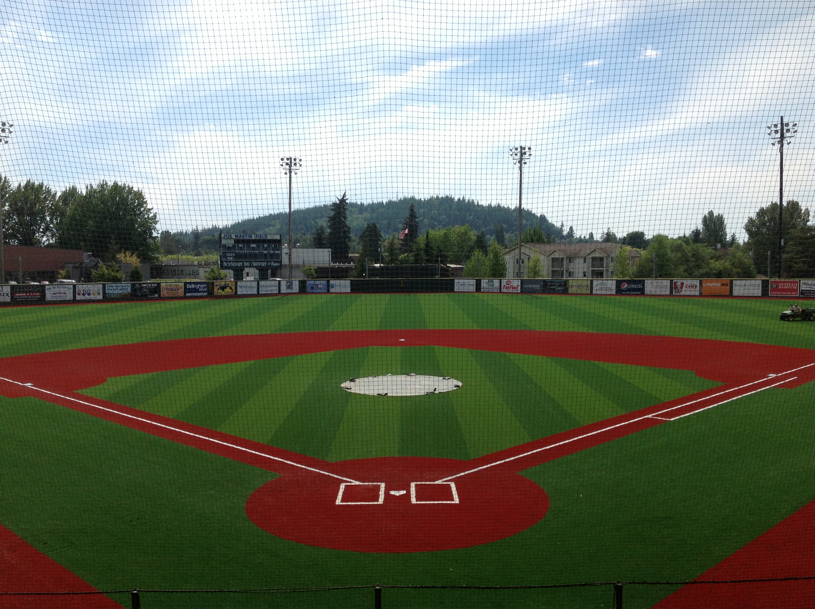 Single game tickets now available for 2017 Bellingham Bells season