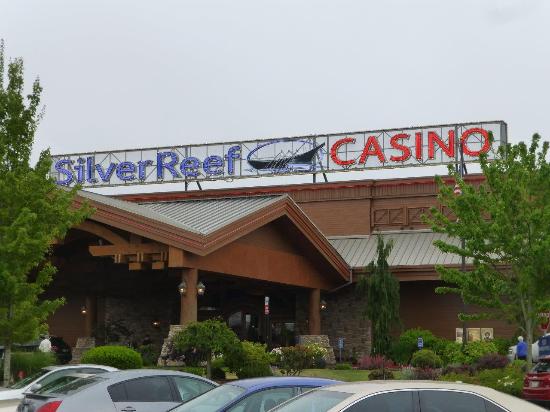 Ferndale man calls in bomb threats after losses at Silver Reef Casino