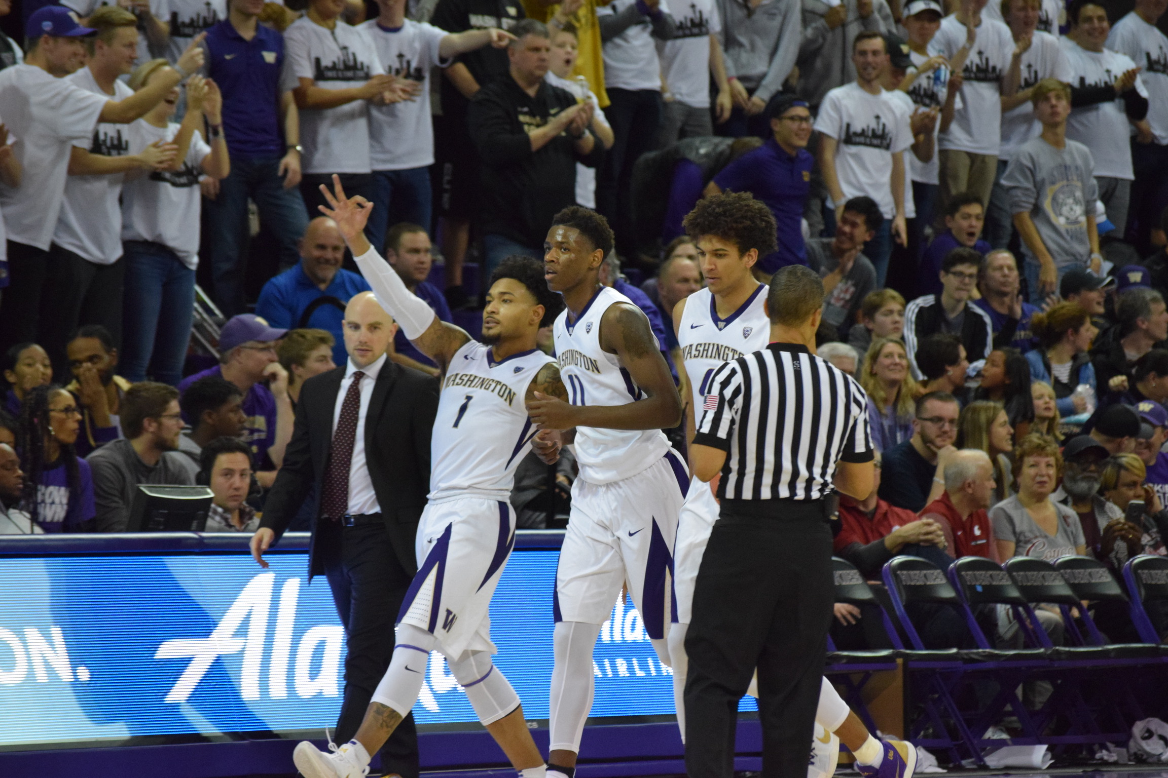 Washington holds on late to beat No. 25 Arizona St