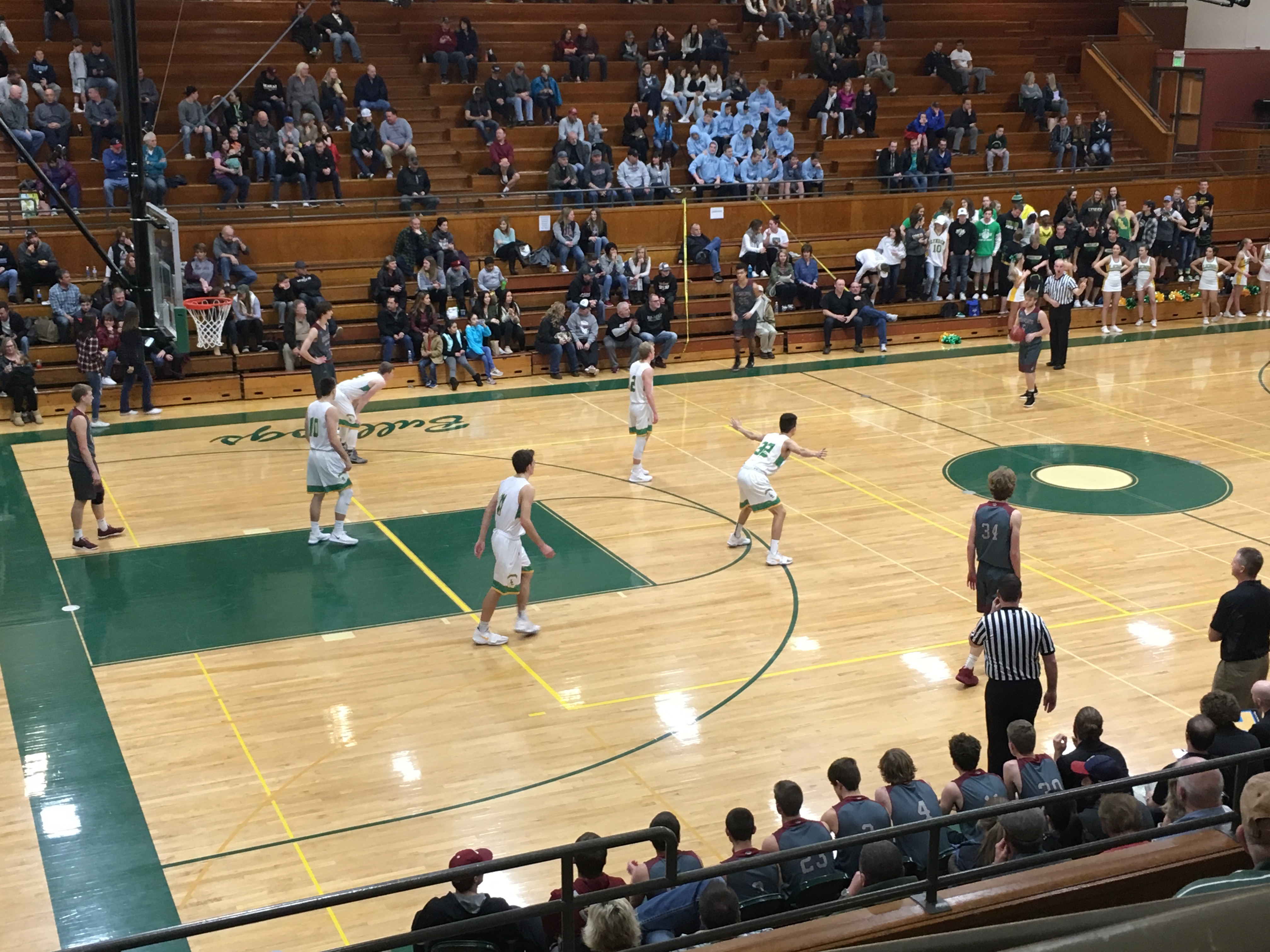 The Lynden Christian teams and Lynden boys get Regional wins Saturday