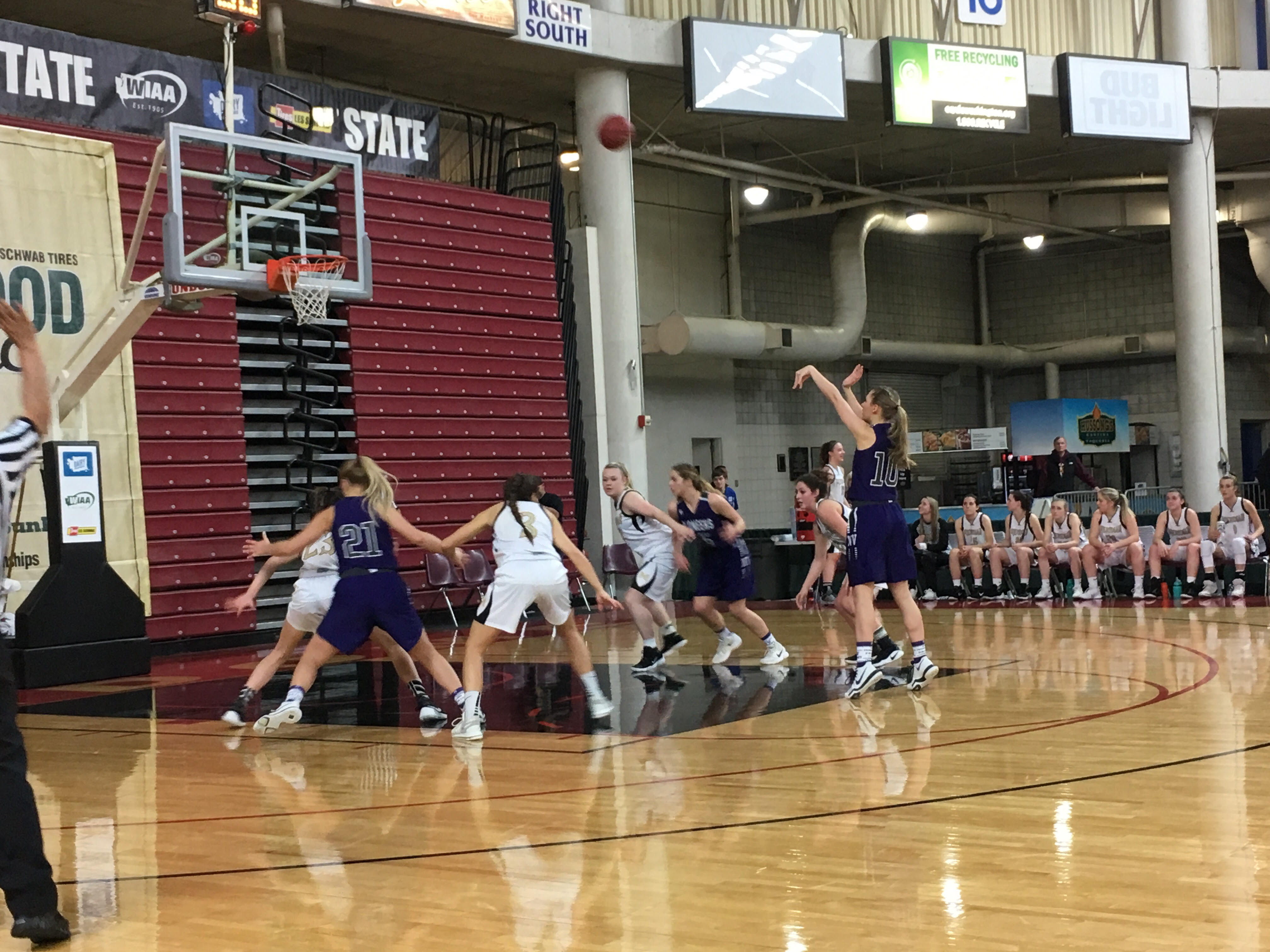 Lynden girls and Mt. Baker boys win; Nooksack girls defeat Meridian