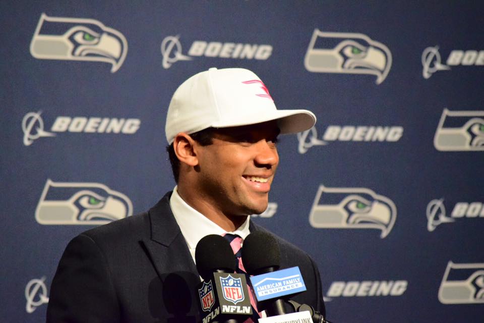 Rangers trade Russell Wilson’s baseball rights
