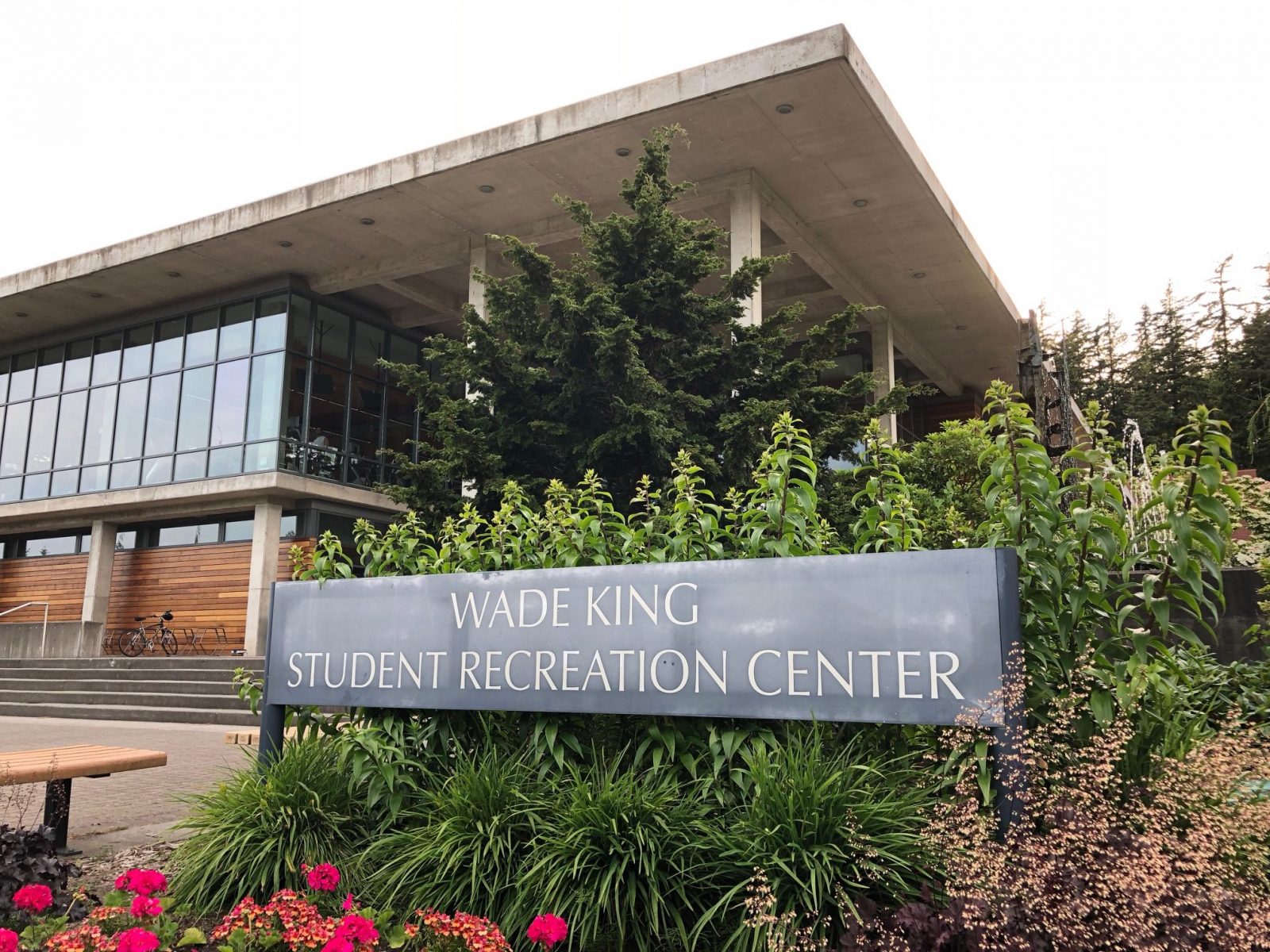 Man passes away in hot tub at WWU rec center