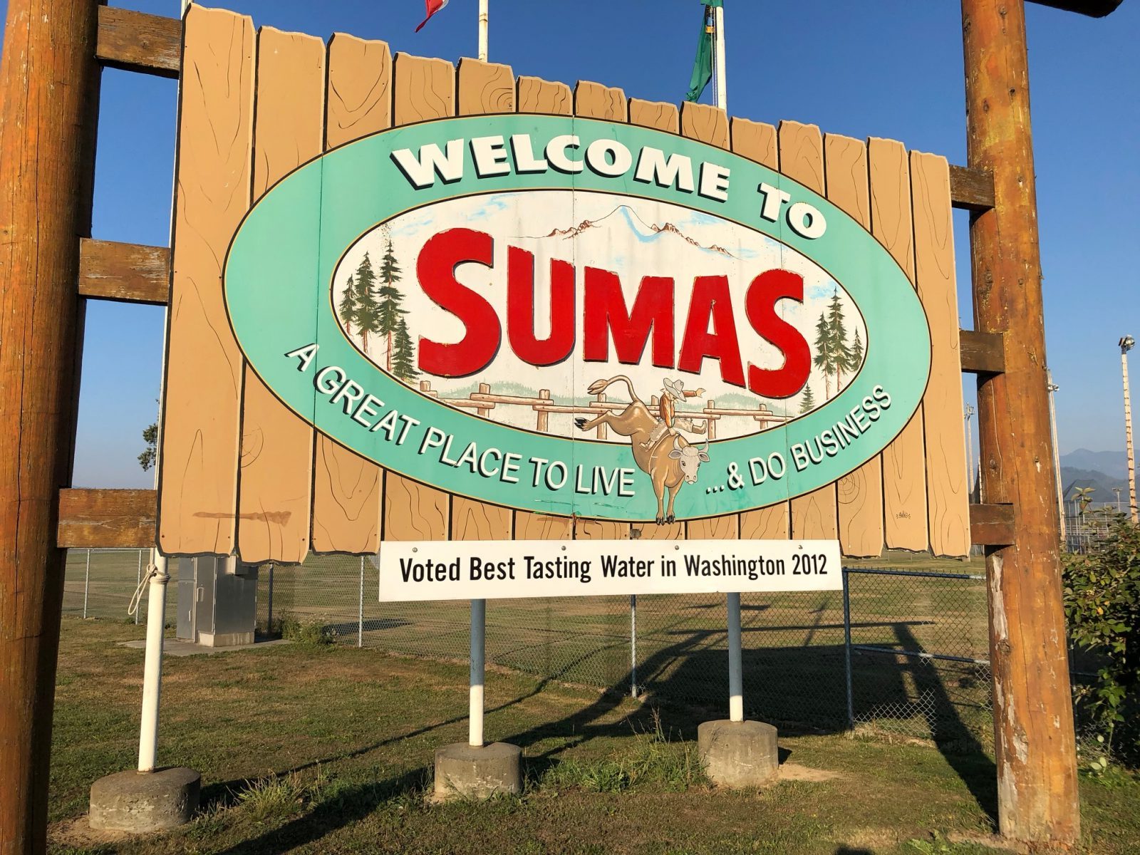 Flood damage to Sumas Elementary School leaves students in limbo