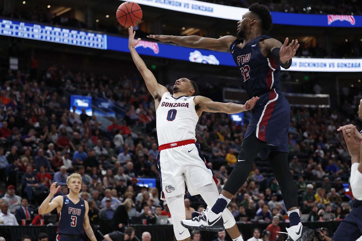 No. 1 Zags roll past Fairleigh Dickinson in NCAAs