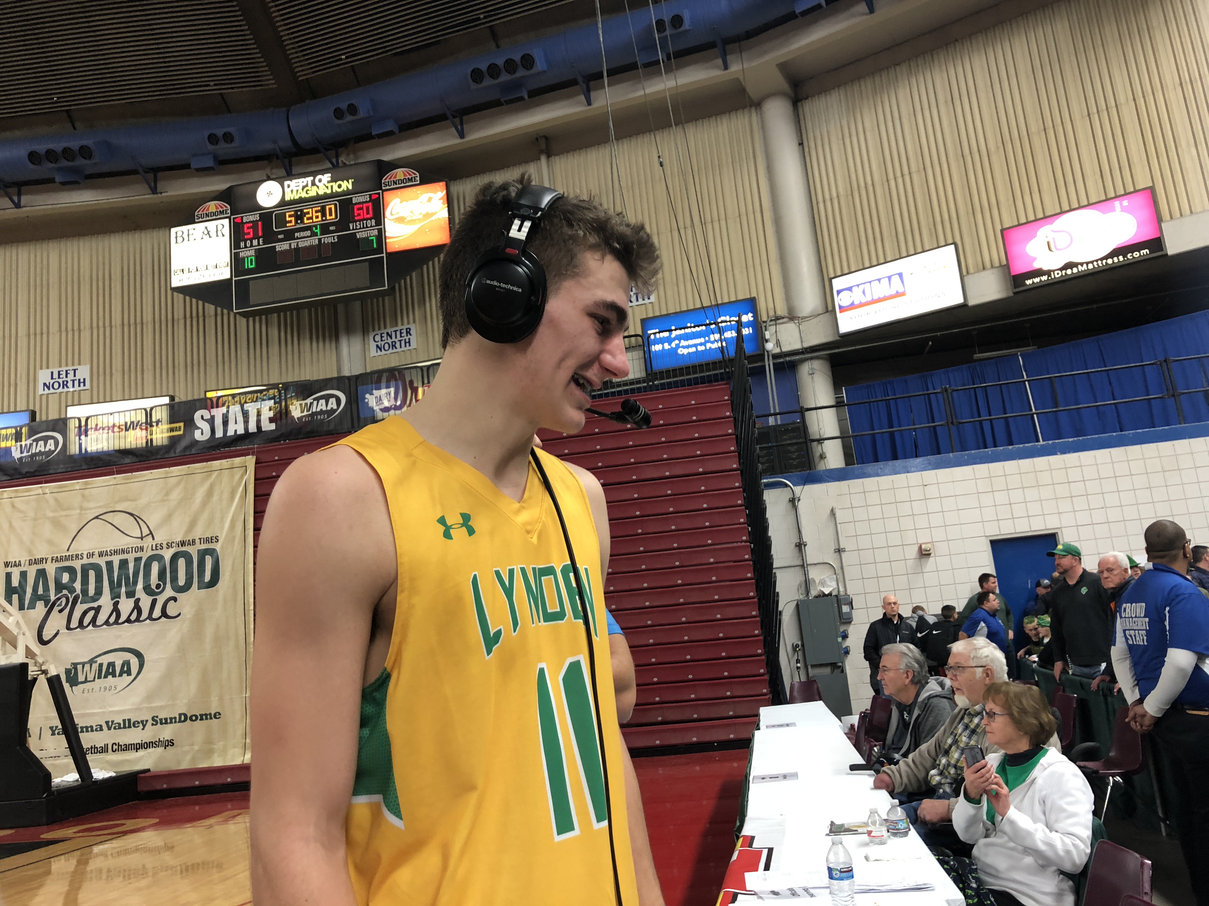 WIAA names Lynden’s Clayton Whitman Athlete of the Week