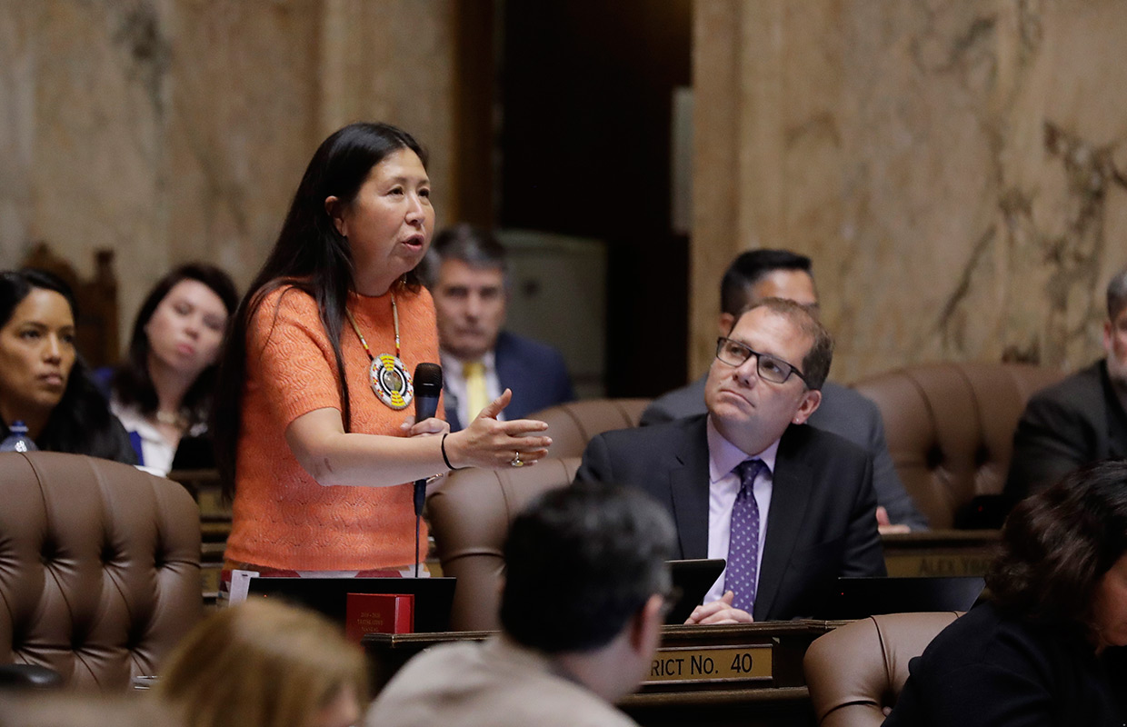 Washington House votes to commit to 100% clean energy