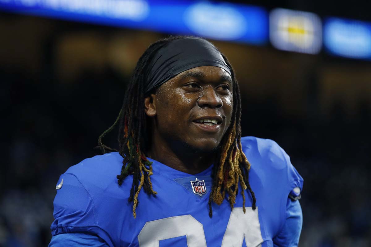 Seahawks add defensive end Ezekiel Ansah
