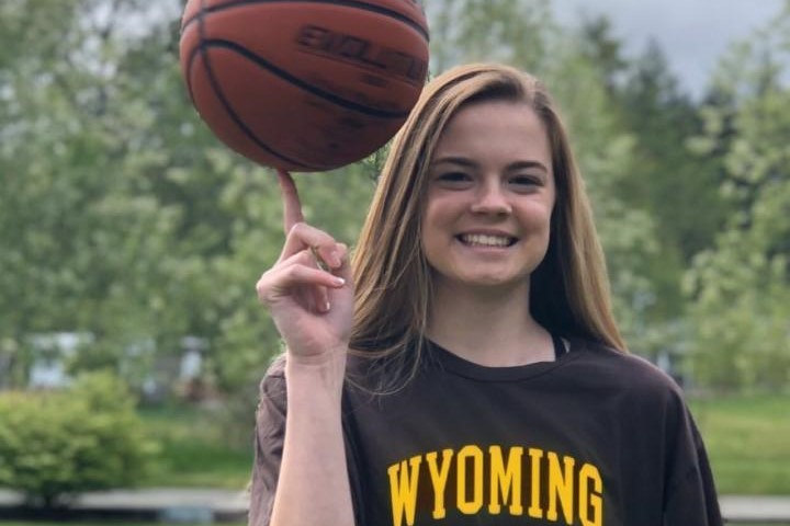 LC’s Emily Mellema commits to Wyoming