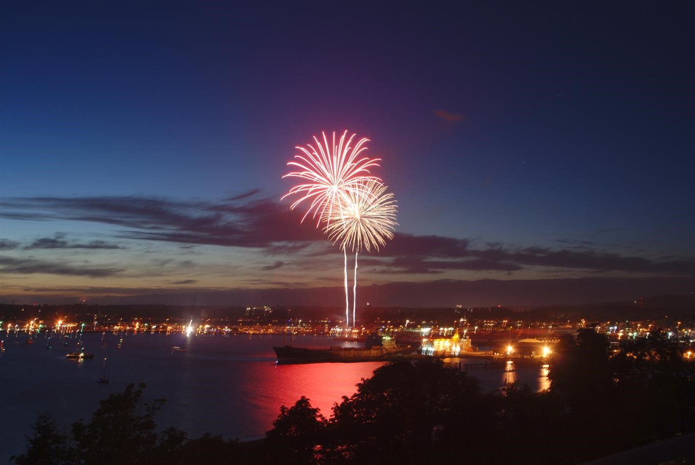 WSP releases fireworks safety guidelines, discharge times for Whatcom County cities